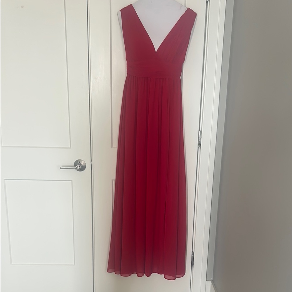 Elegant Red Sleeveless Maxi Dress